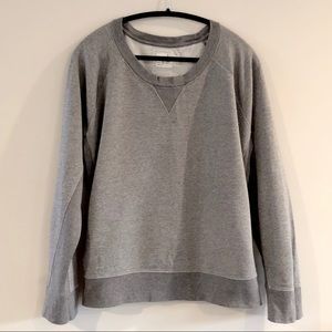 Gap Women’s Sweatshirt